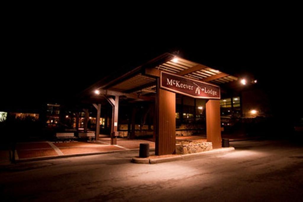 Pipestem Resort State Park Exterior foto
