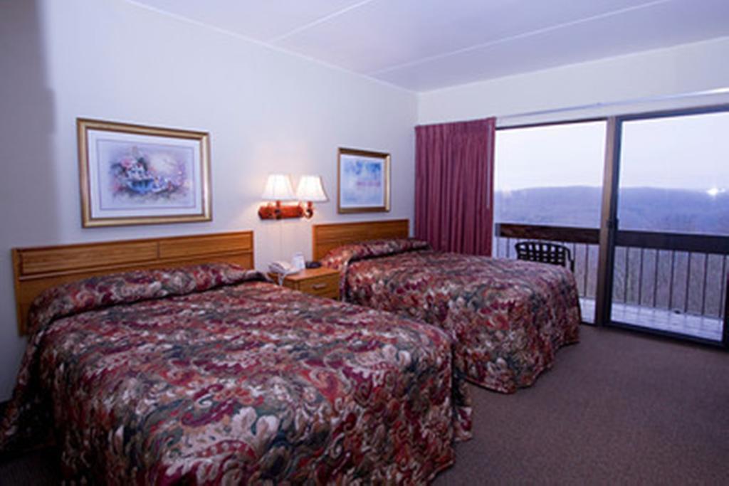 Pipestem Resort State Park Habitación foto